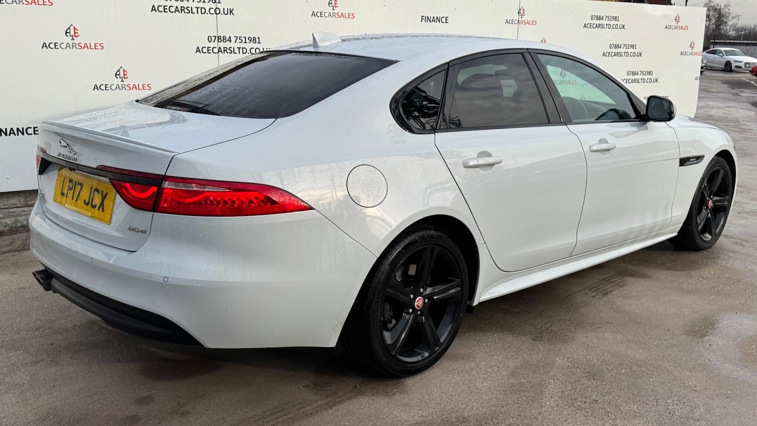 Used Jaguar XF 2017 for sale - 77203196: Photo 8