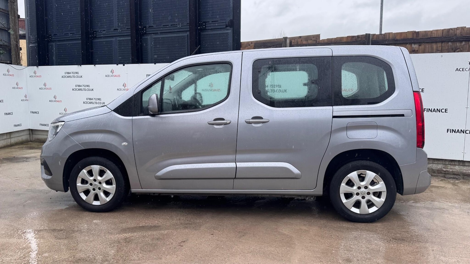 Used Vauxhall Combo Life for sale - 77684068: Photo 5