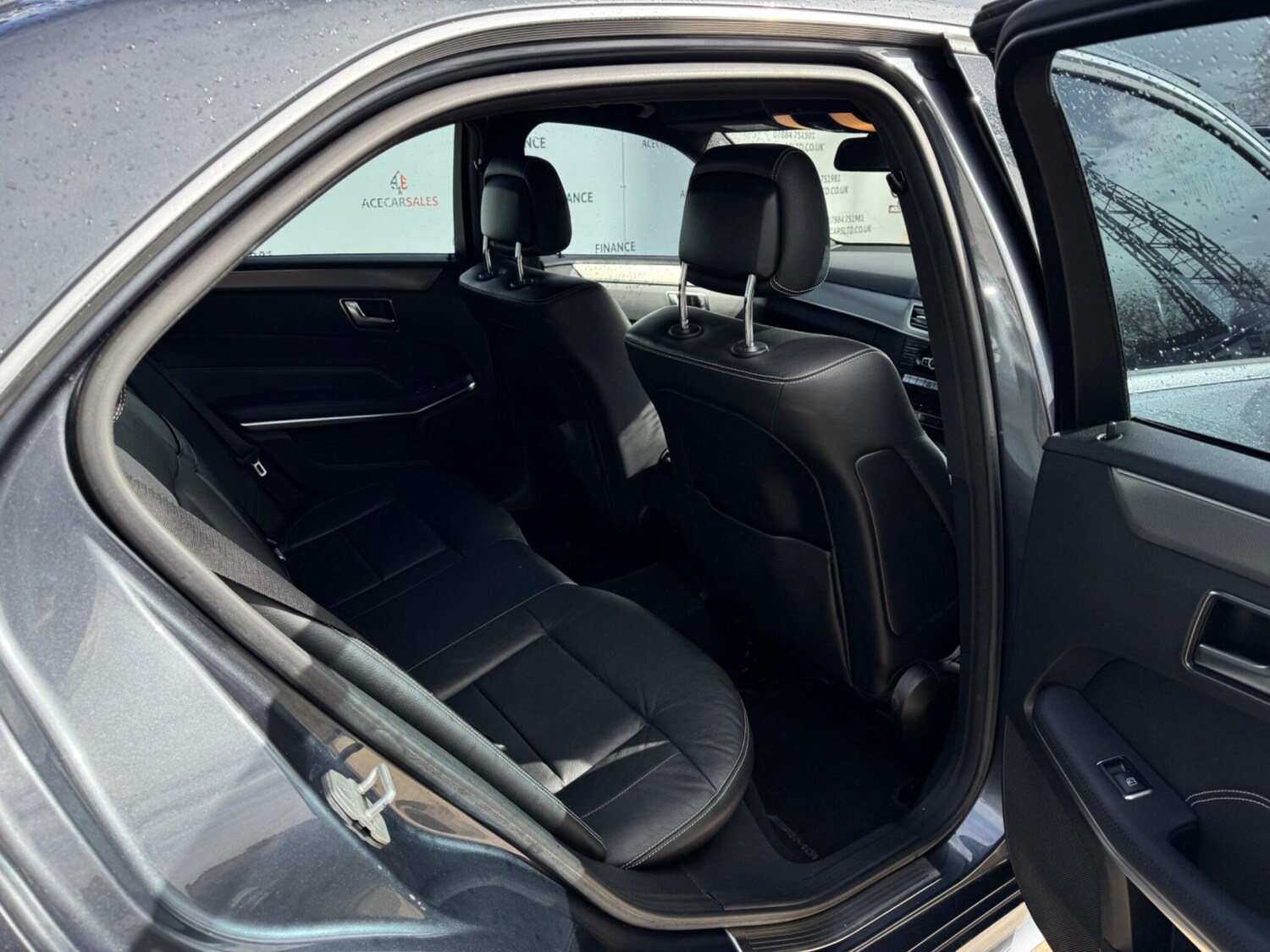 Used Mercedes-Benz E Class 2014 for sale - 78073025: Photo 10