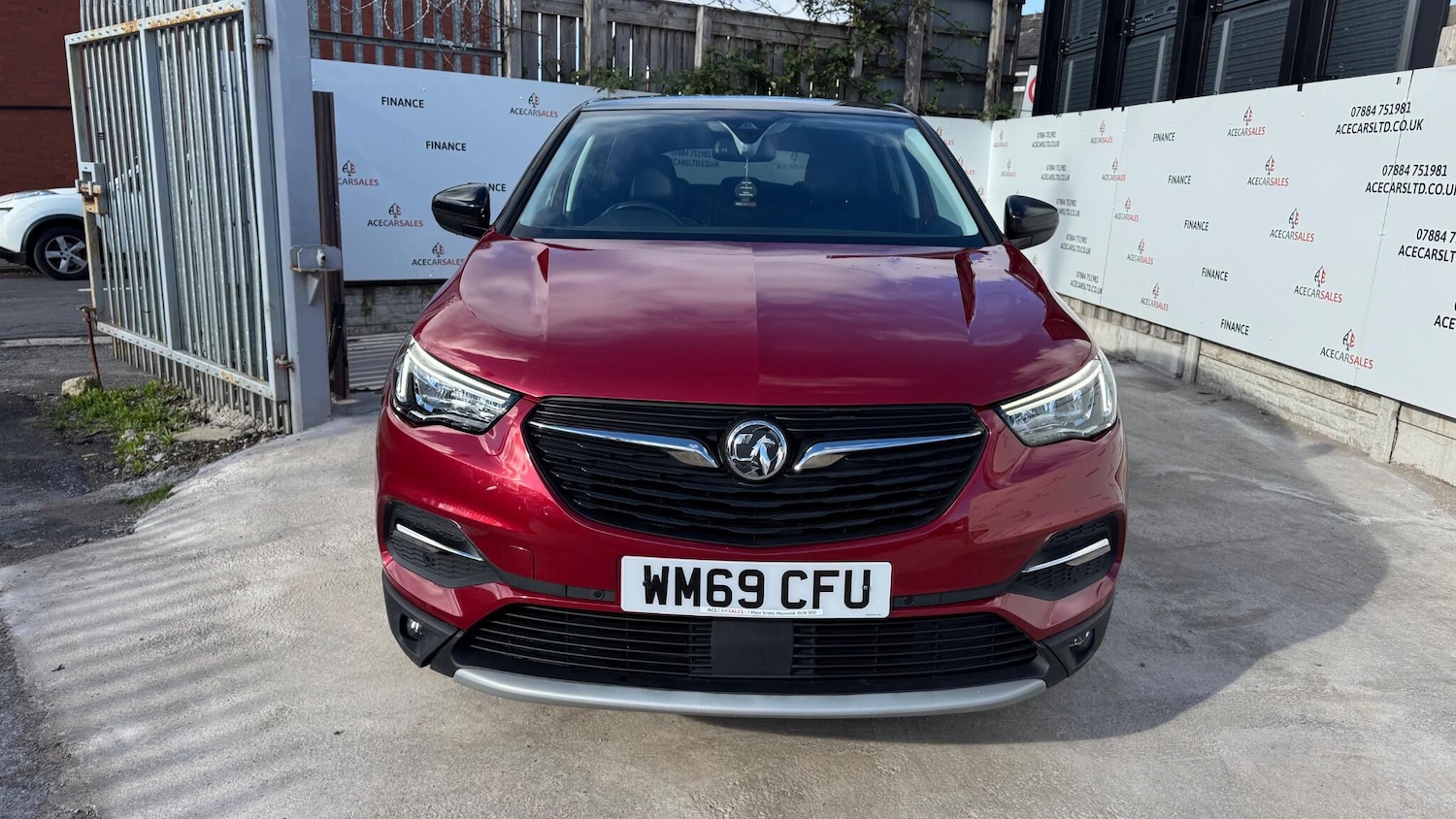 Used Vauxhall Grandland X 2020 for sale - 76381236: Photo 3