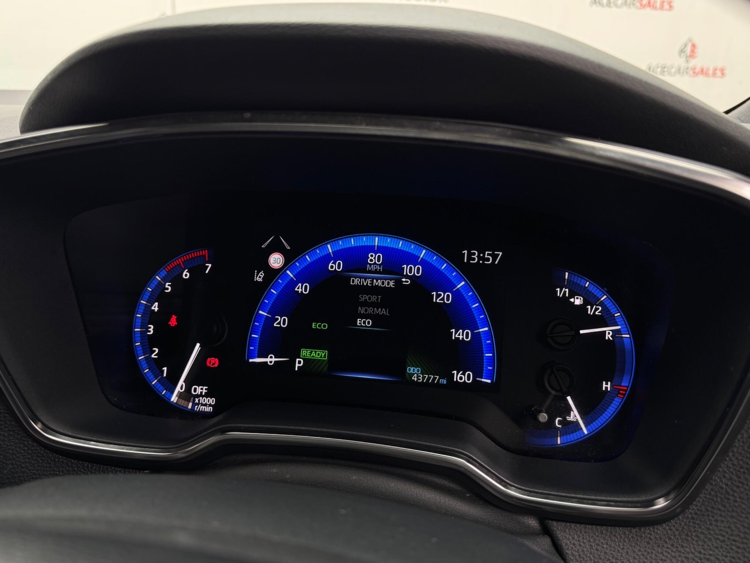 Used Toyota Corolla 2019 for sale - 77671735: Photo 46