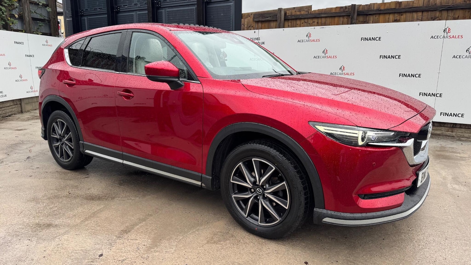 Used Mazda CX-5 2017 for sale - 76549245: Photo 2