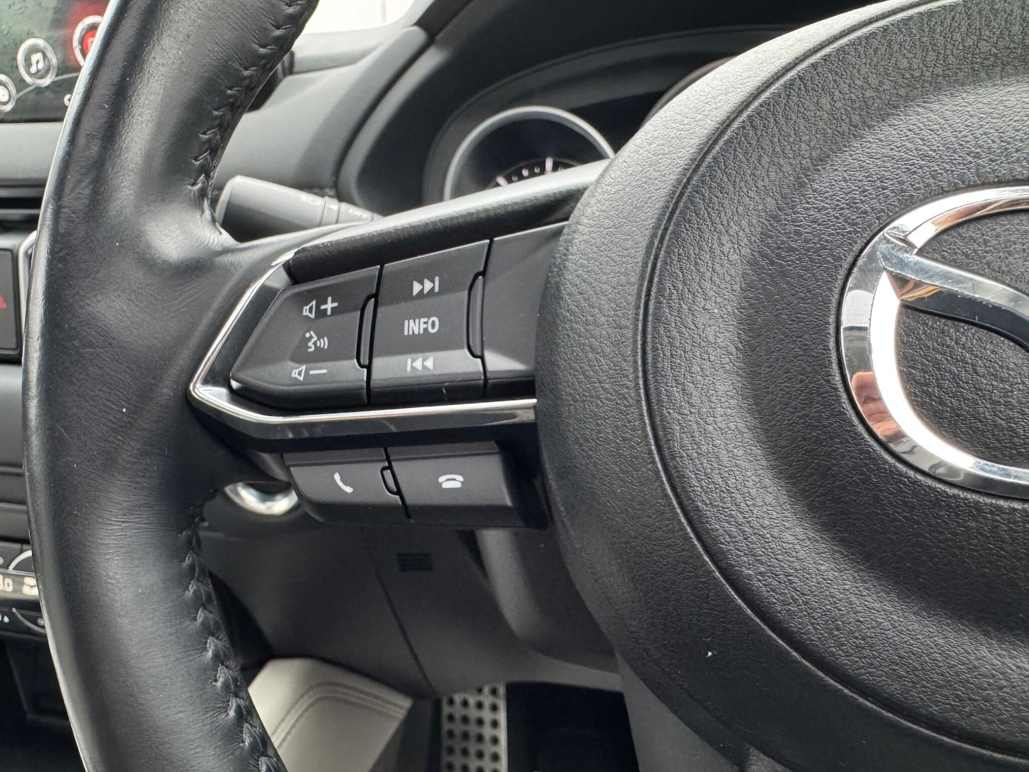 Used Mazda CX-5 2017 for sale - 76549245: Photo 32