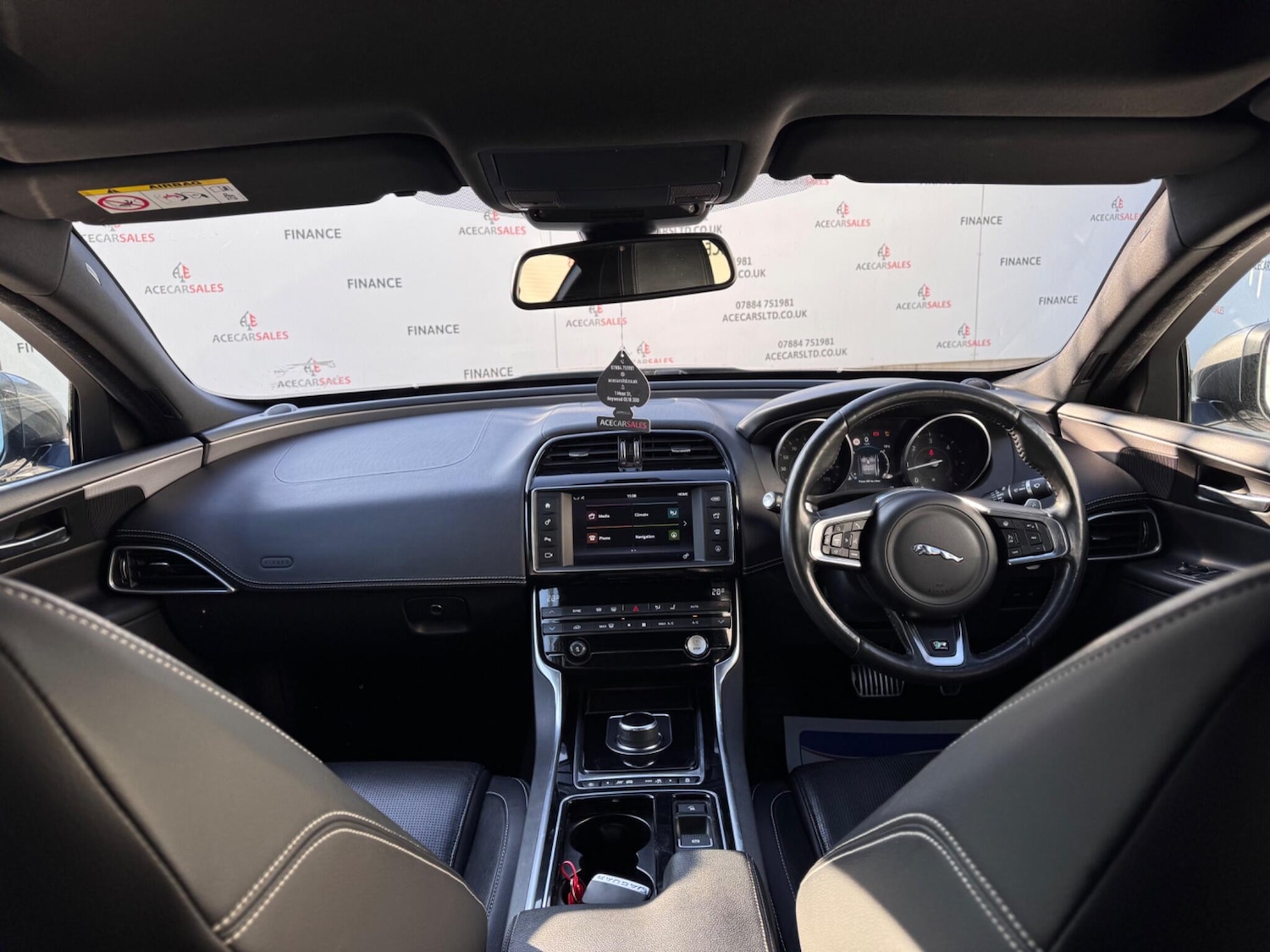 Used Jaguar XE 2017 for sale - 78086865: Photo 21