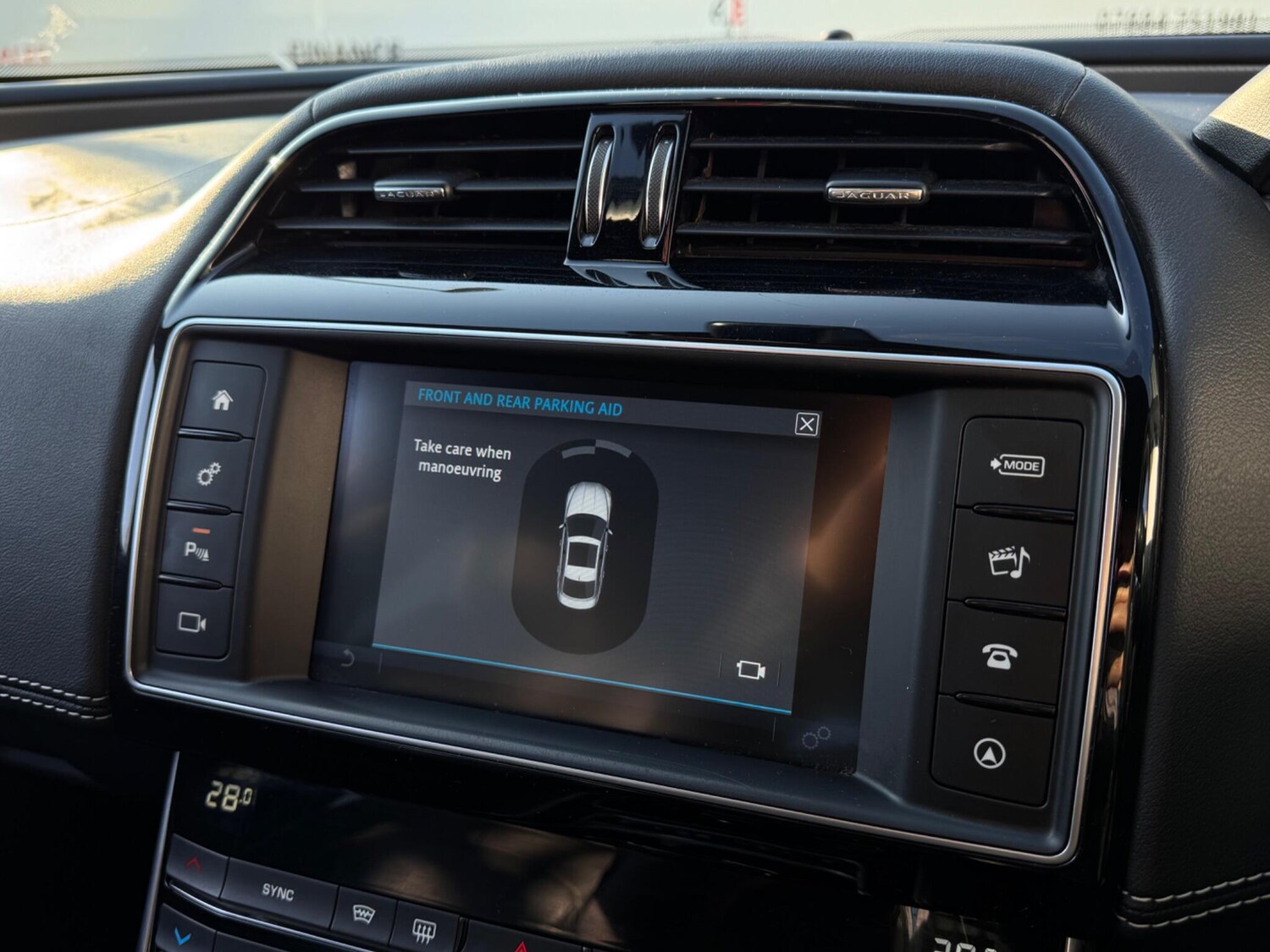 Used Jaguar XE 2017 for sale - 78086865: Photo 38