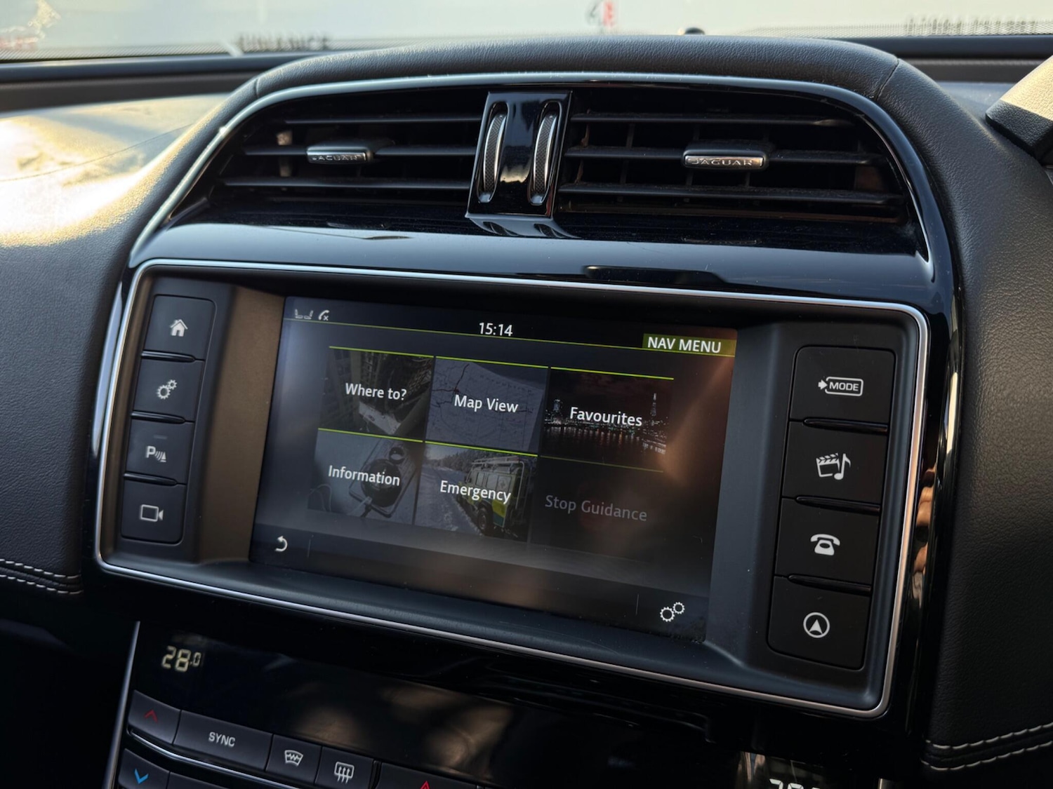 Used Jaguar XE 2017 for sale - 78086865: Photo 41