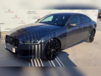Used Jaguar XE 2017 for sale - 78086865: Photo