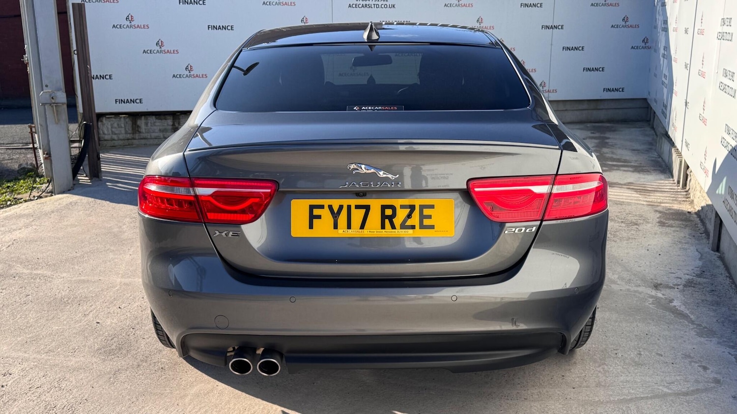 Used Jaguar XE 2017 for sale - 78086865: Photo 7