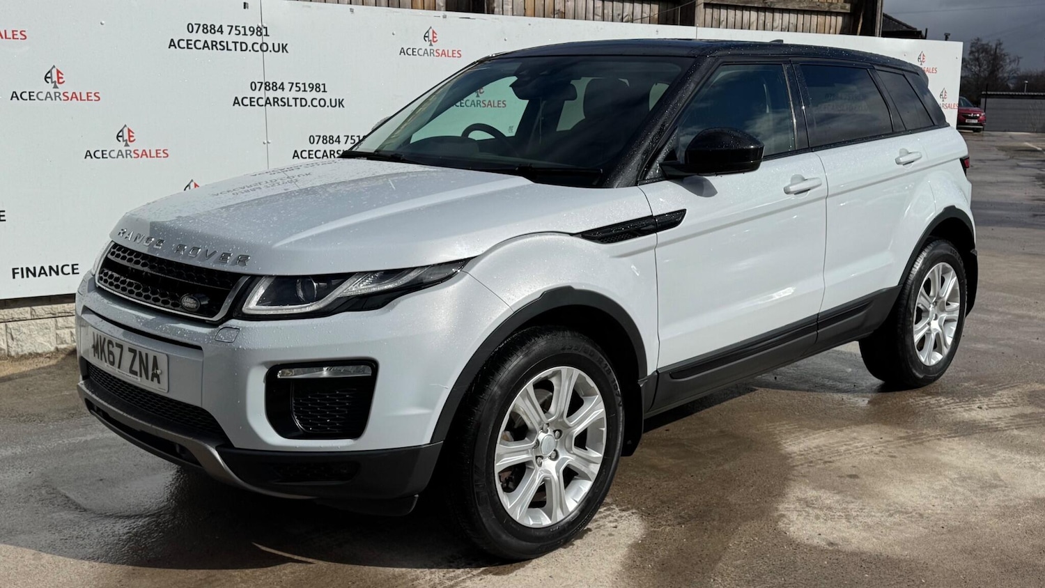 Used Land Rover Range Rover Evoque 2017 for sale - 77882638: Photo 4