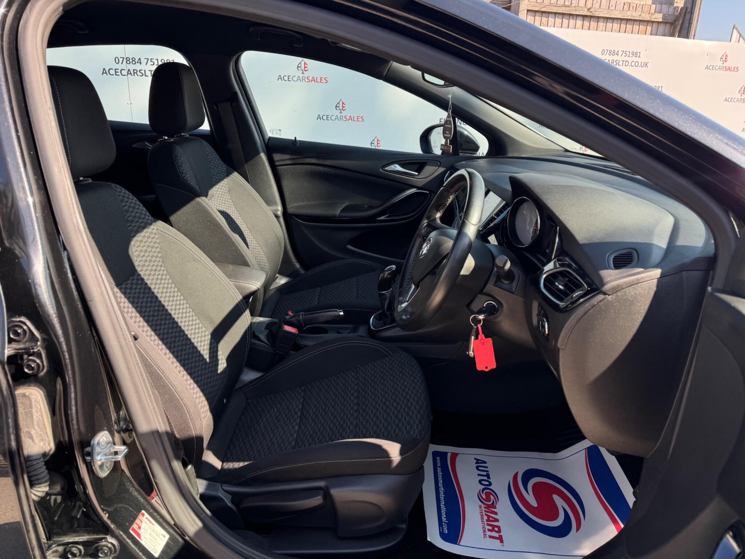 Used Vauxhall Astra for sale - 77958040: Photo 11