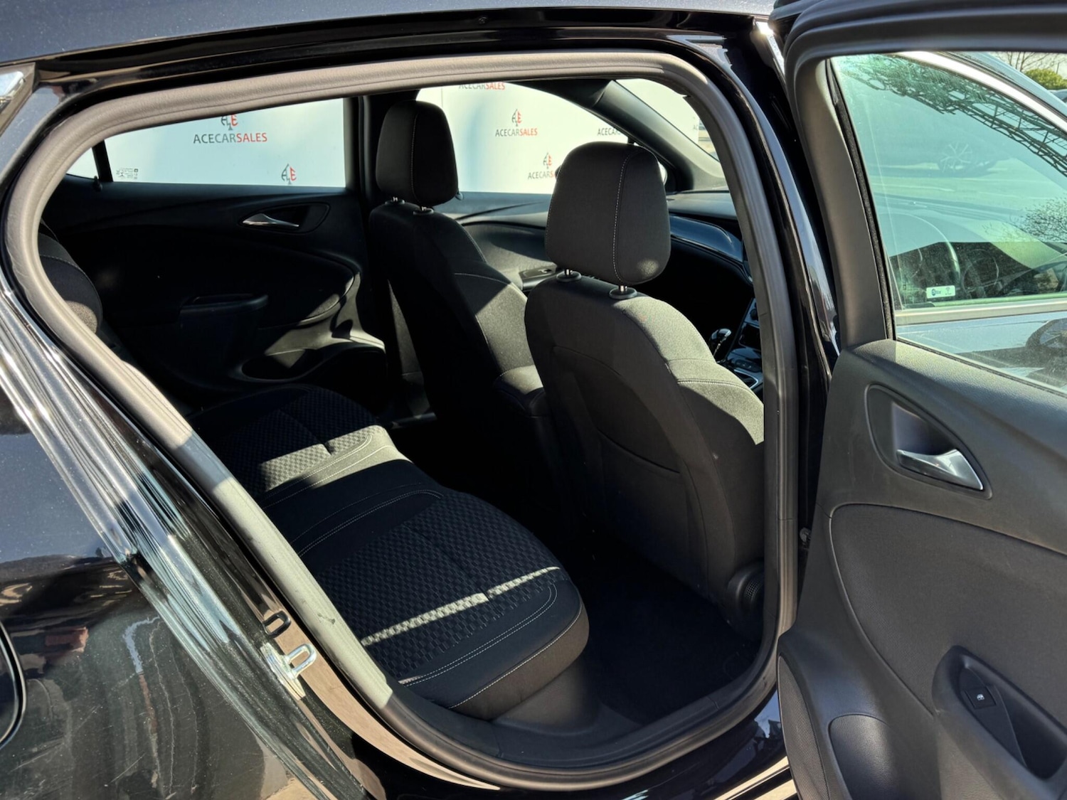 Used Vauxhall Astra for sale - 77958040: Photo 13