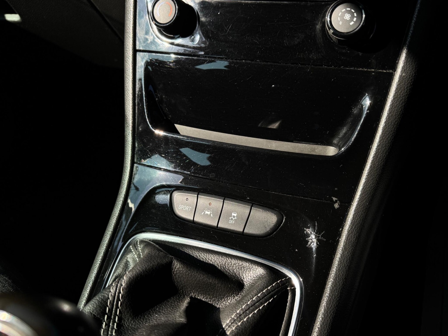 Used Vauxhall Astra for sale - 77958040: Photo 24