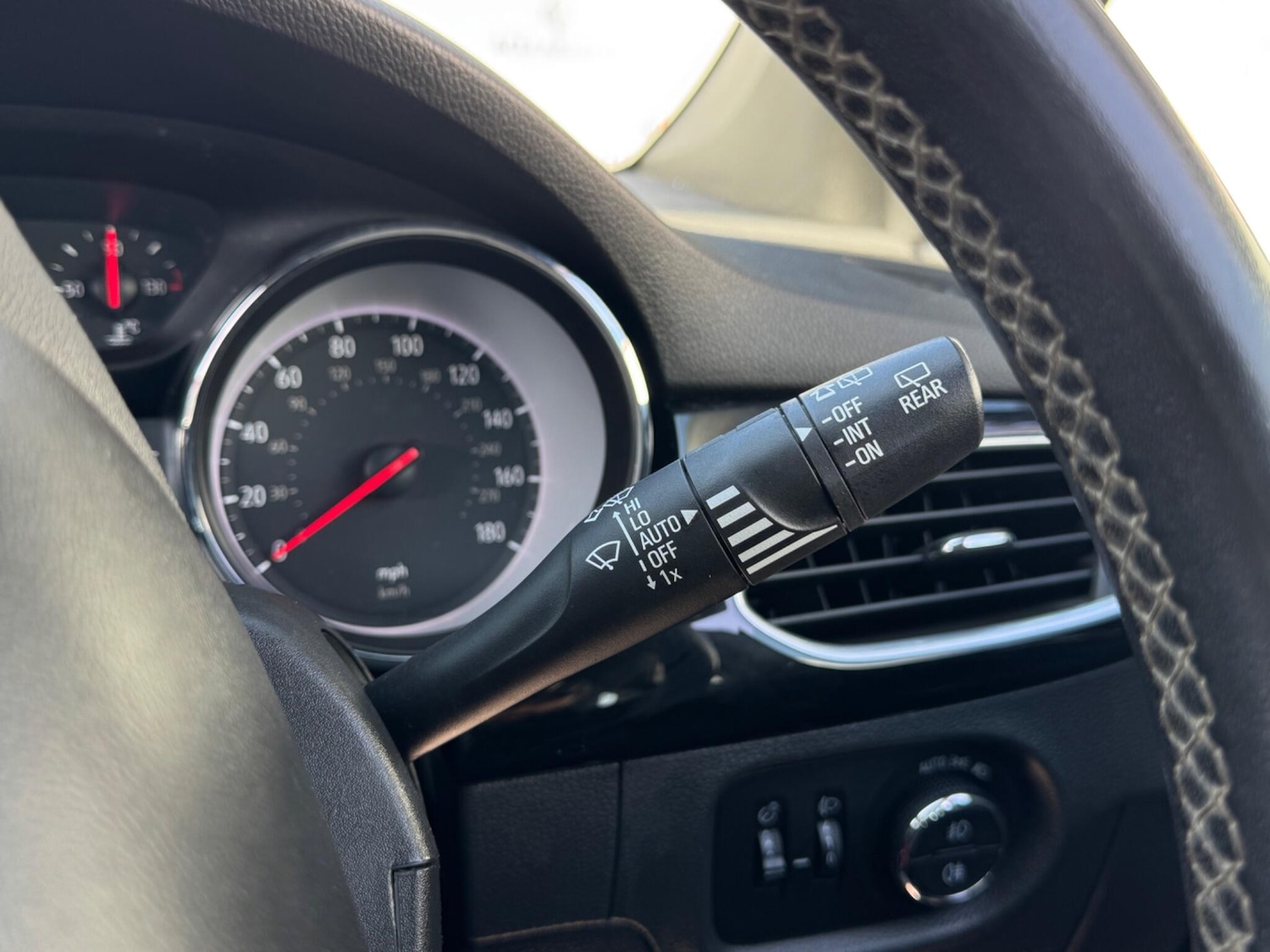 Used Vauxhall Astra for sale - 77958040: Photo 31