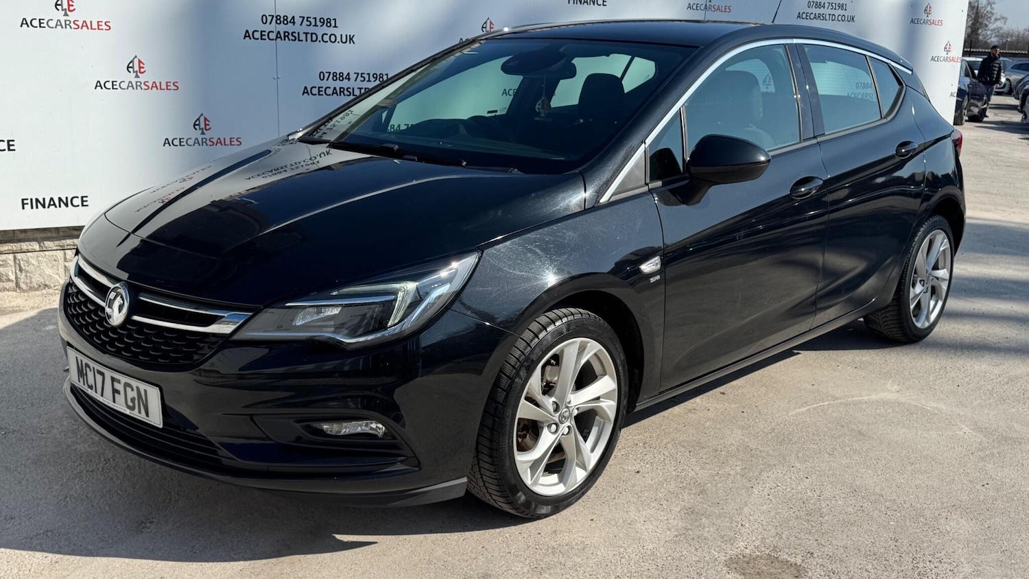 Used Vauxhall Astra for sale - 77958040: Photo 4