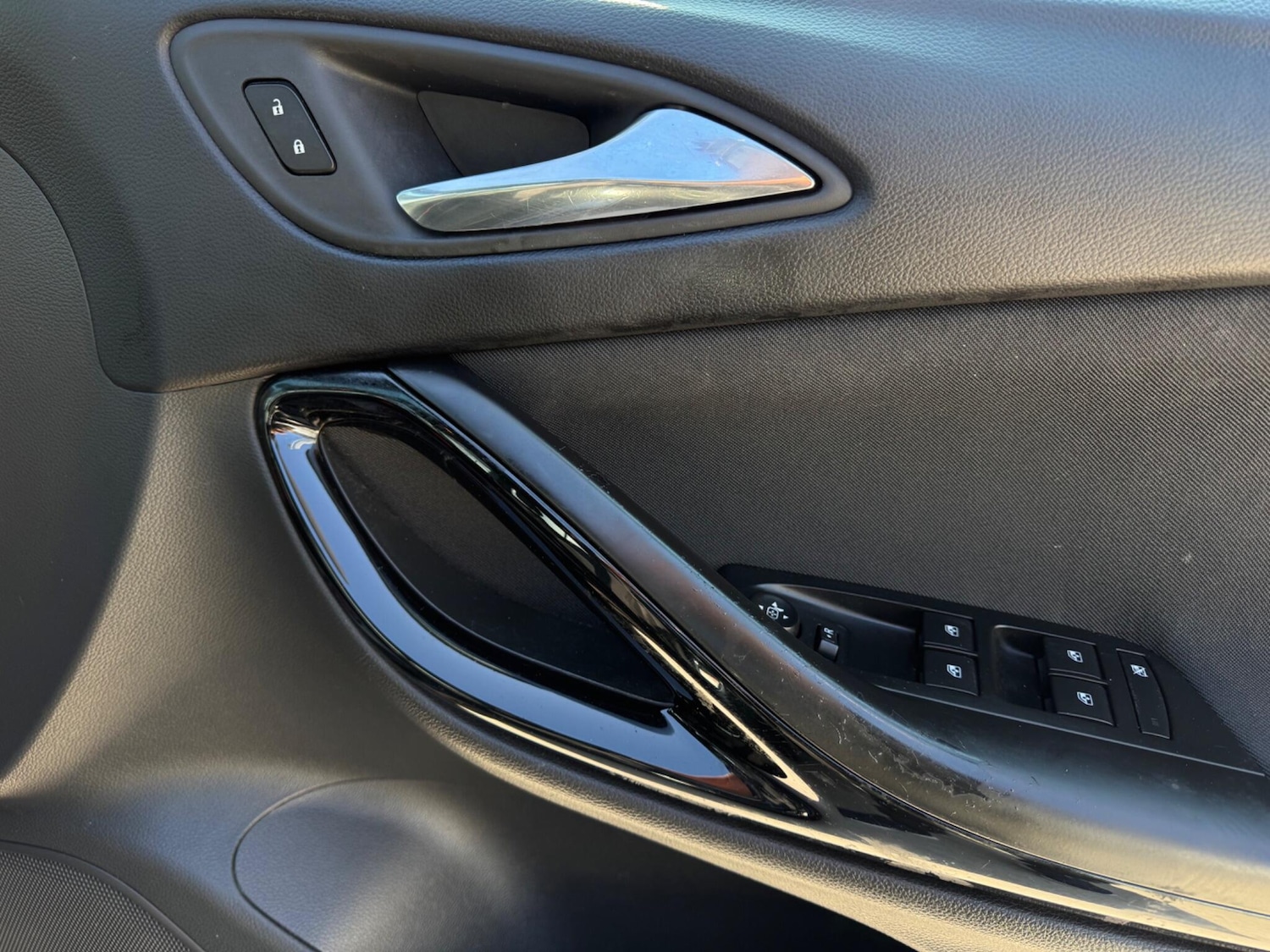 Used Vauxhall Astra for sale - 77958040: Photo 47