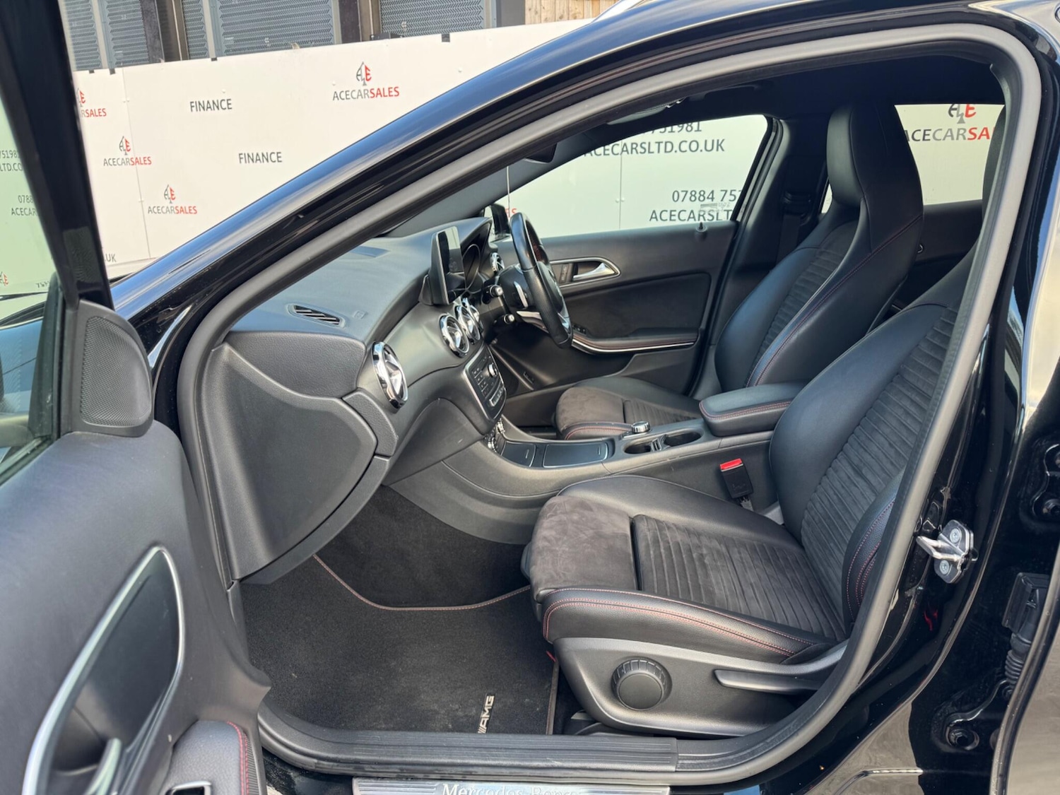 Used Mercedes-Benz GLA 2018 for sale - 77229303: Photo 18