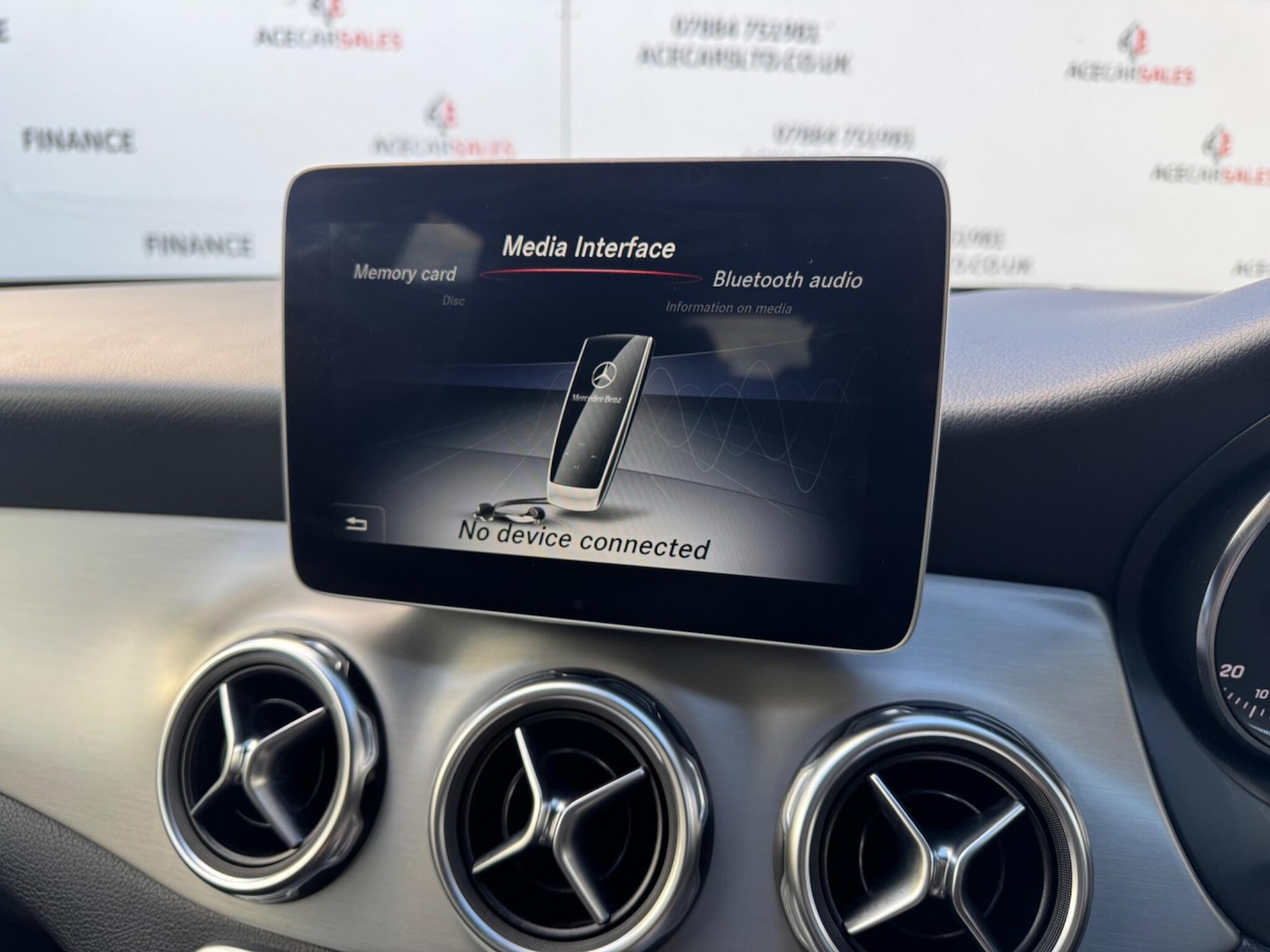 Used Mercedes-Benz GLA 2018 for sale - 77229303: Photo 45
