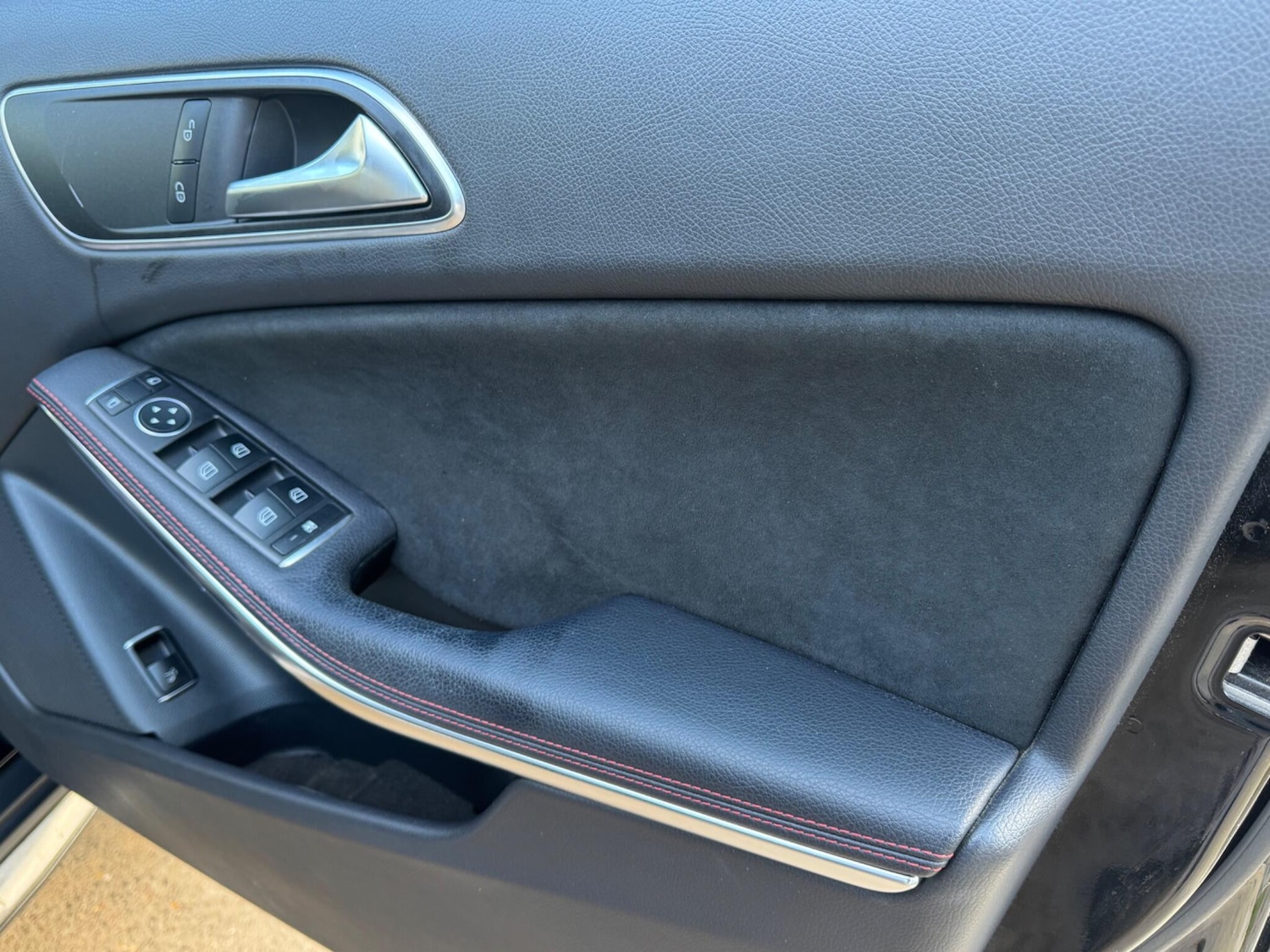 Used Mercedes-Benz GLA 2018 for sale - 77229303: Photo 75