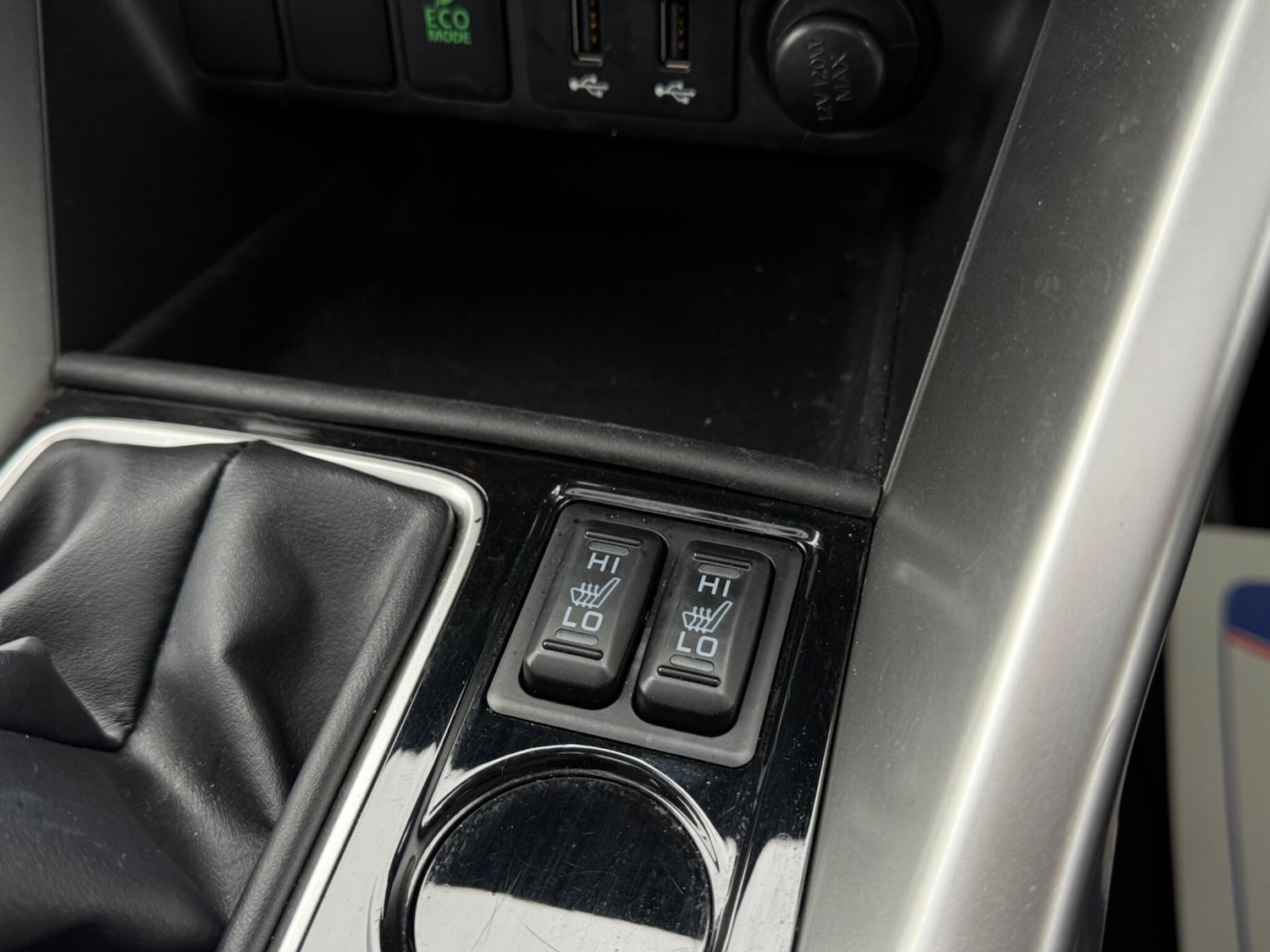 Used Mitsubishi Eclipse Cross 2020 for sale - 77330812: Photo 28