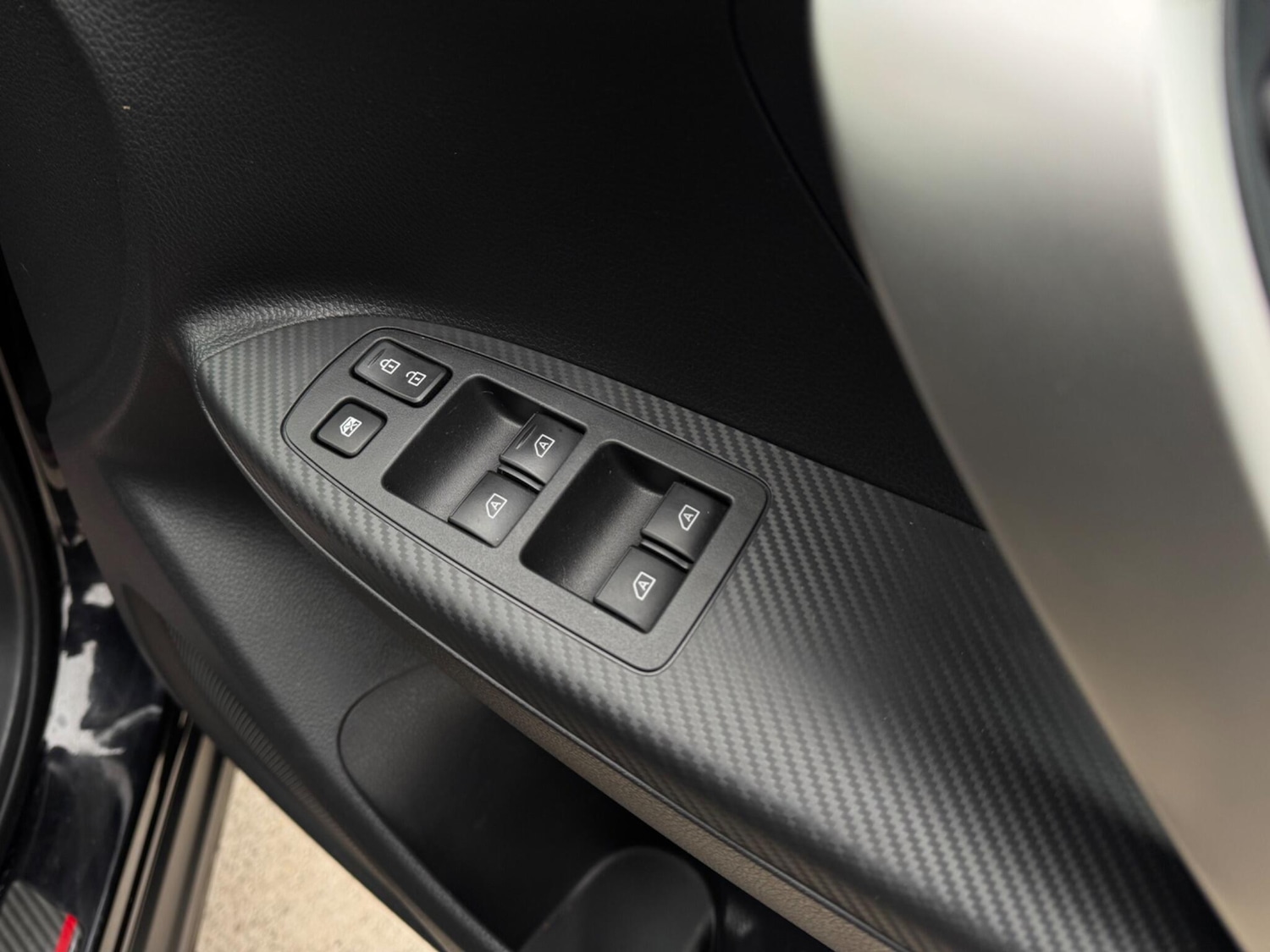 Used Mitsubishi Eclipse Cross 2020 for sale - 77330812: Photo 60