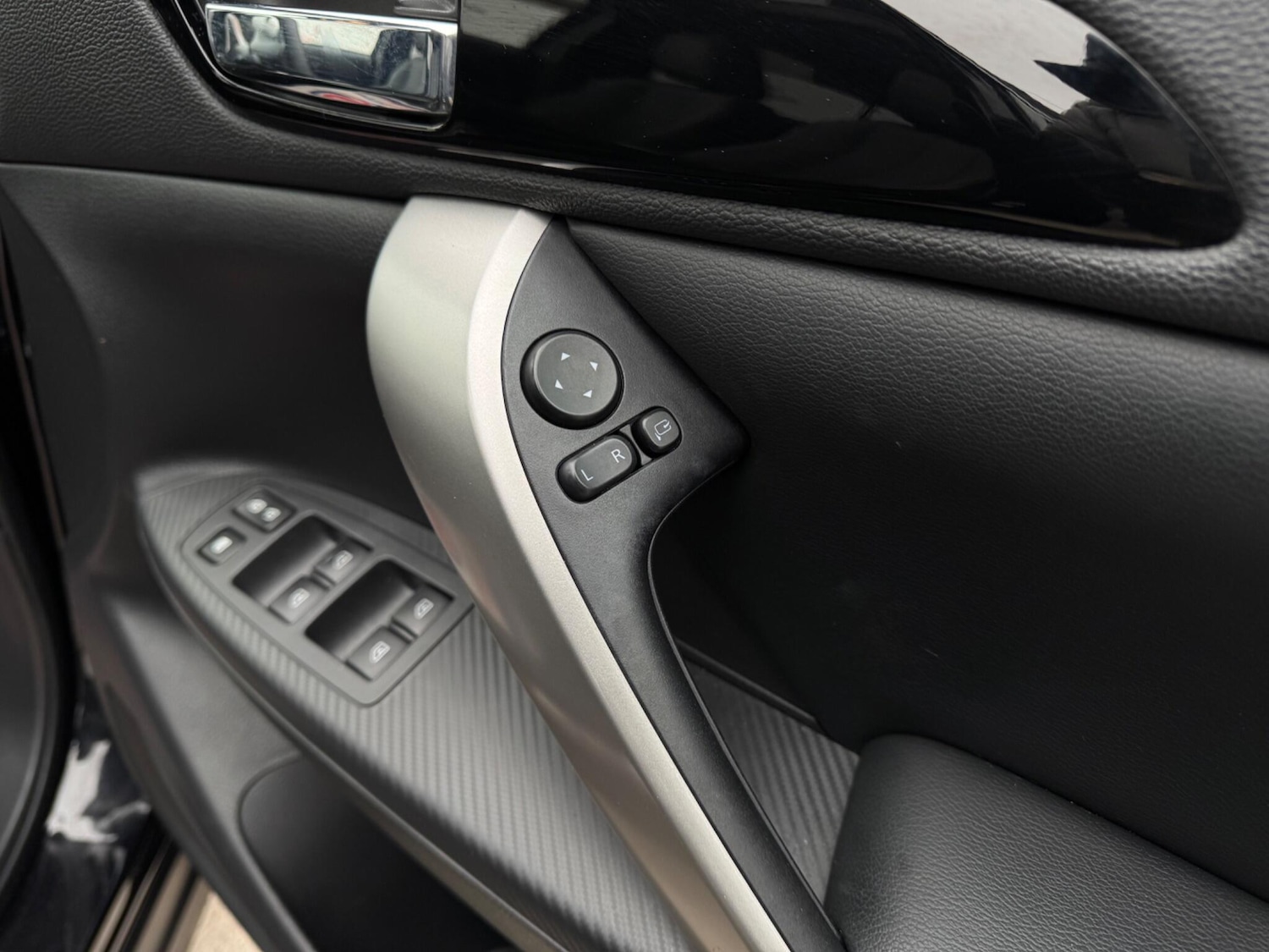 Used Mitsubishi Eclipse Cross 2020 for sale - 77330812: Photo 61