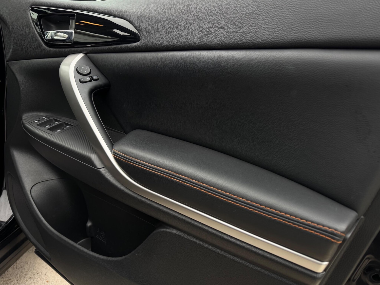 Used Mitsubishi Eclipse Cross 2020 for sale - 77330812: Photo 63