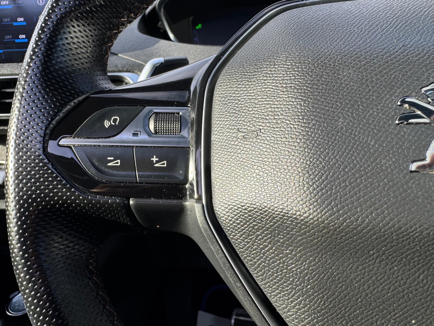 Used Peugeot 3008 2019 for sale - 76913779: Photo 35