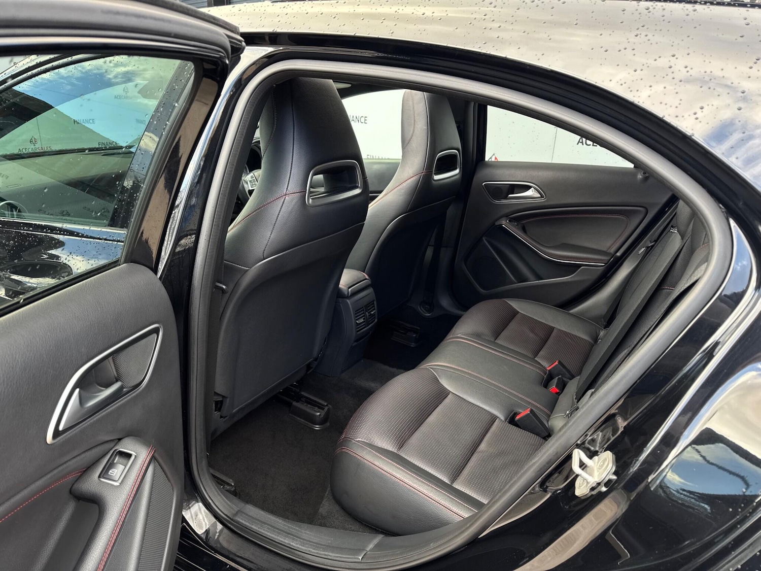 Used Mercedes-Benz A-Class 2015 for sale - 76398778: Photo 15