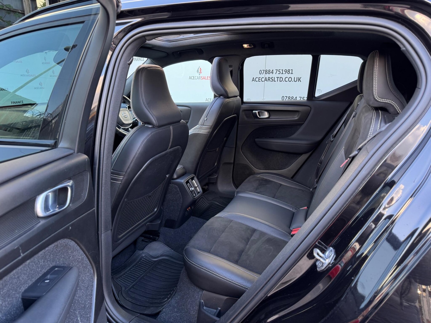 Used Volvo XC40 2019 for sale - 76572765: Photo 15