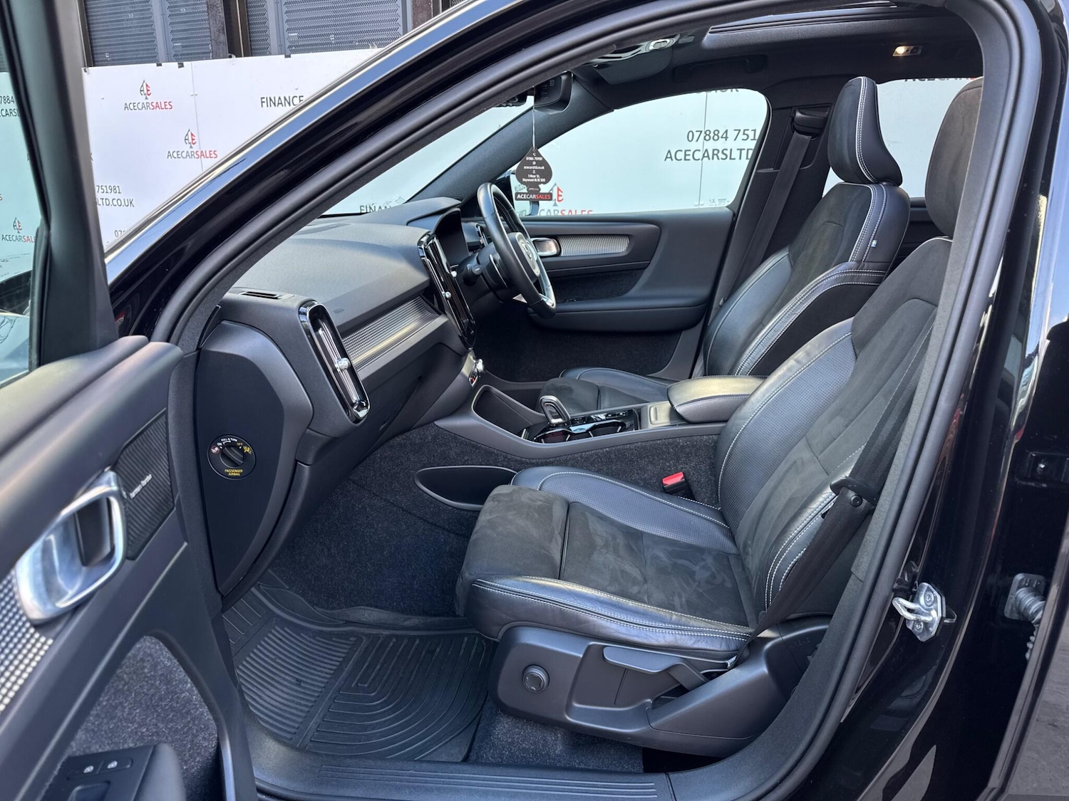 Used Volvo XC40 2019 for sale - 76572765: Photo 18