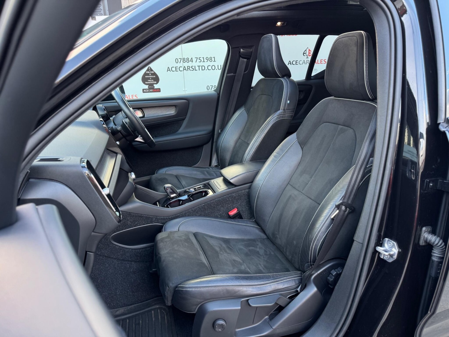 Used Volvo XC40 2019 for sale - 76572765: Photo 19