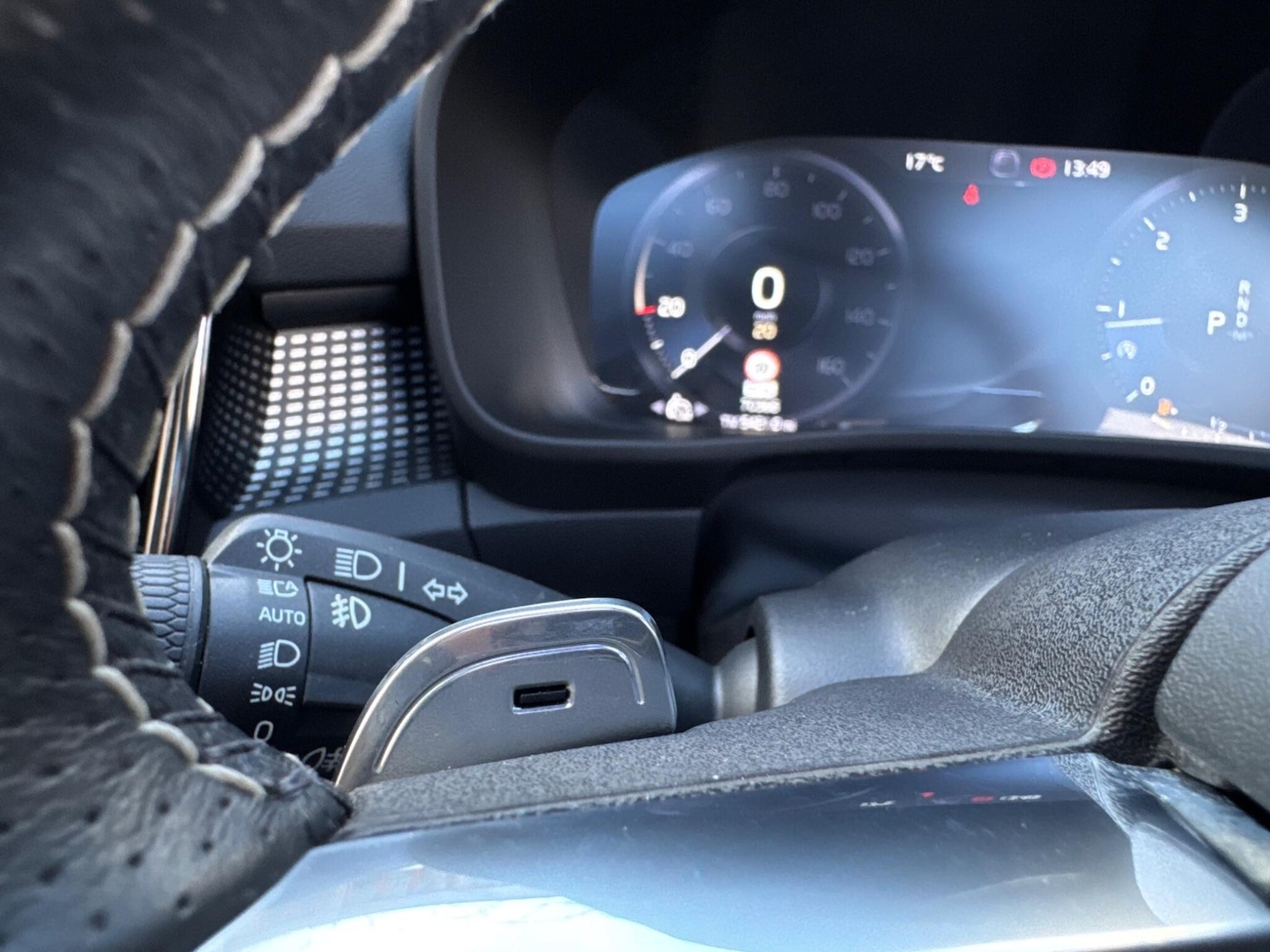 Used Volvo XC40 2019 for sale - 76572765: Photo 31