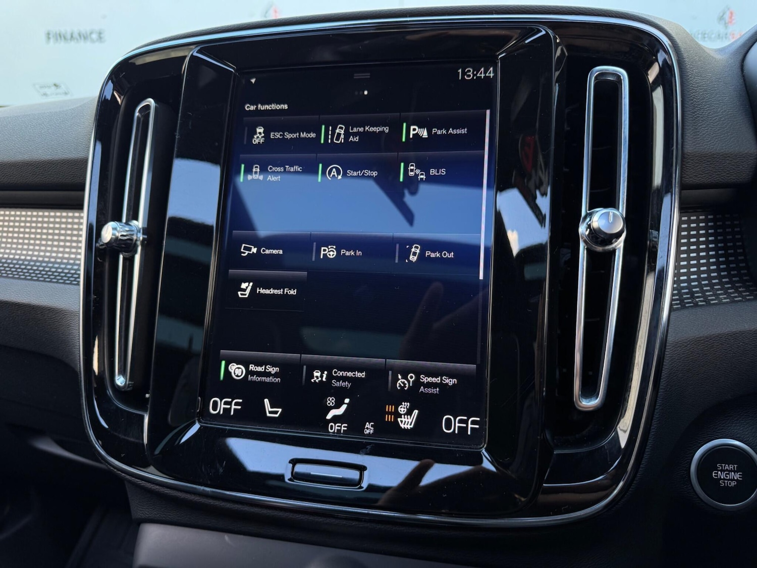 Used Volvo XC40 2019 for sale - 76572765: Photo 42