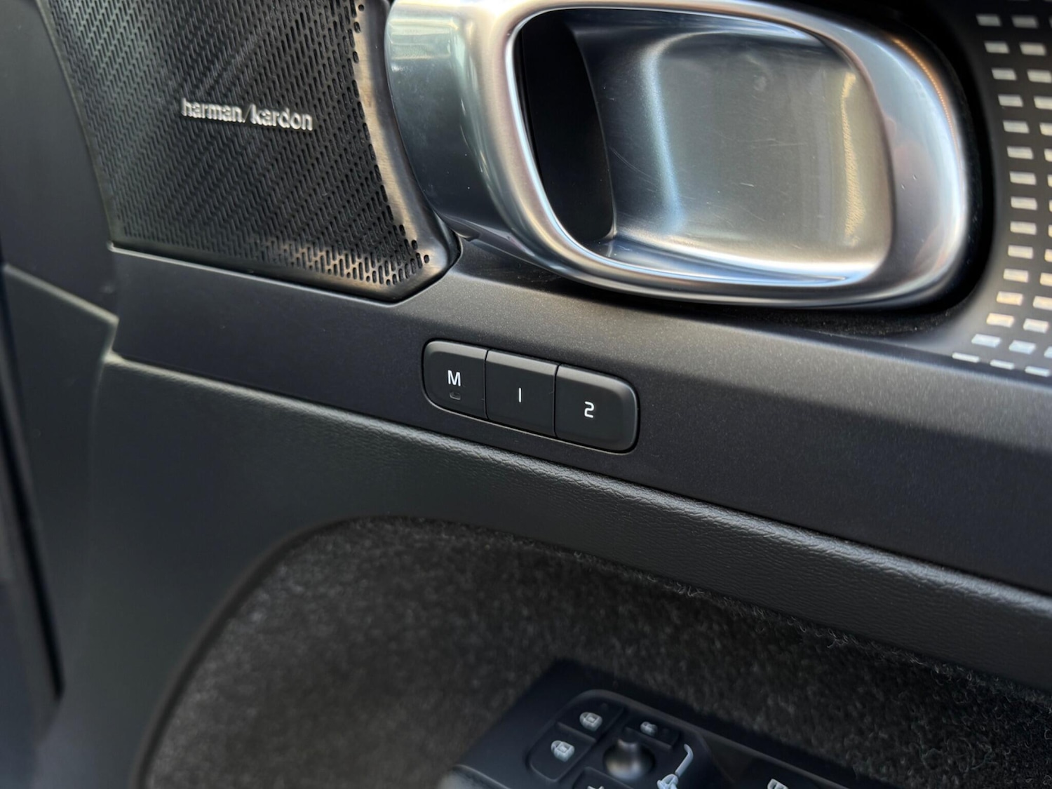 Used Volvo XC40 2019 for sale - 76572765: Photo 62