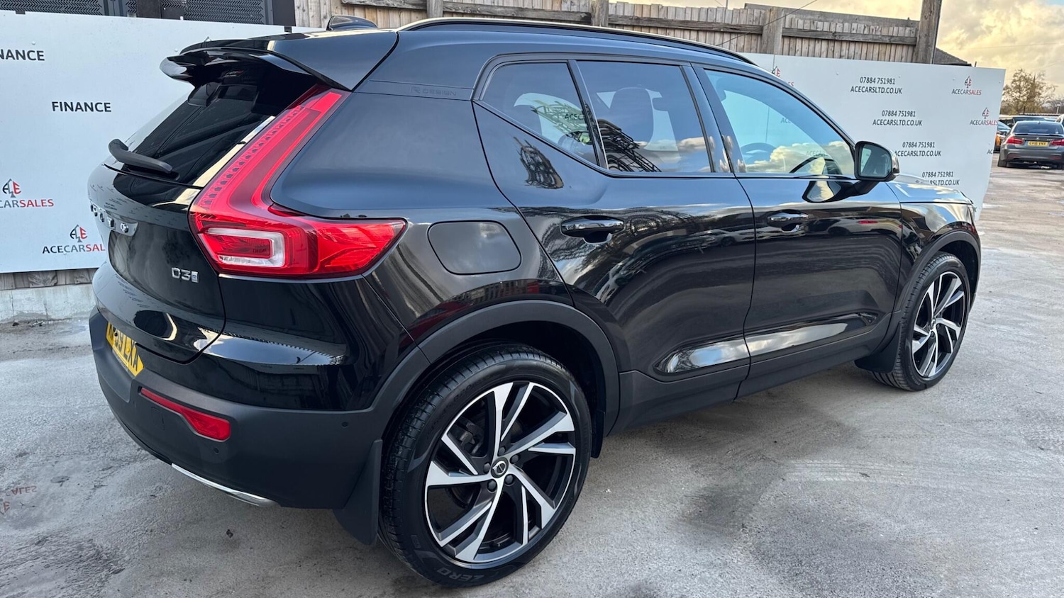 Used Volvo XC40 2019 for sale - 76572765: Photo 8