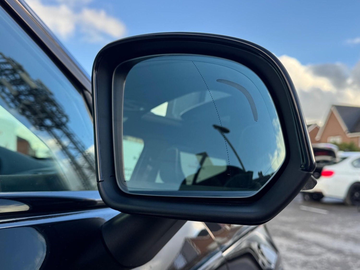 Used Volvo XC40 2019 for sale - 76572765: Photo 81