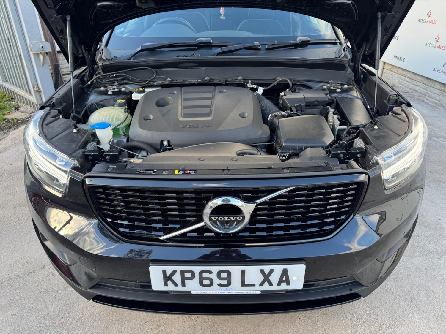 Used Volvo XC40 2019 for sale - 76572765: Photo 89