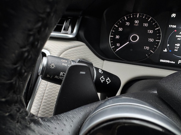 Used Land Rover Range Rover Velar 2018 for sale - 76094719: Photo 30