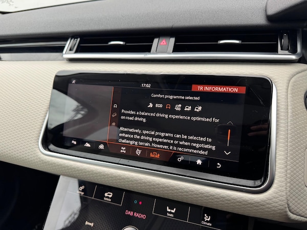Used Land Rover Range Rover Velar 2018 for sale - 76094719: Photo 39