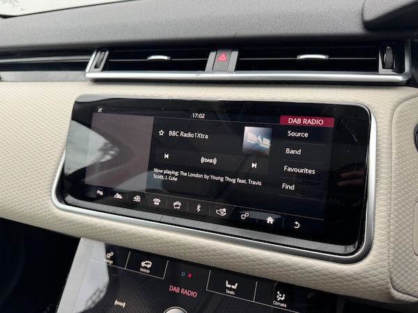 Used Land Rover Range Rover Velar 2018 for sale - 76094719: Photo 47