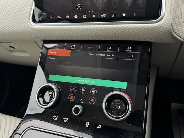 Used Land Rover Range Rover Velar 2018 for sale - 76094719: Photo 56