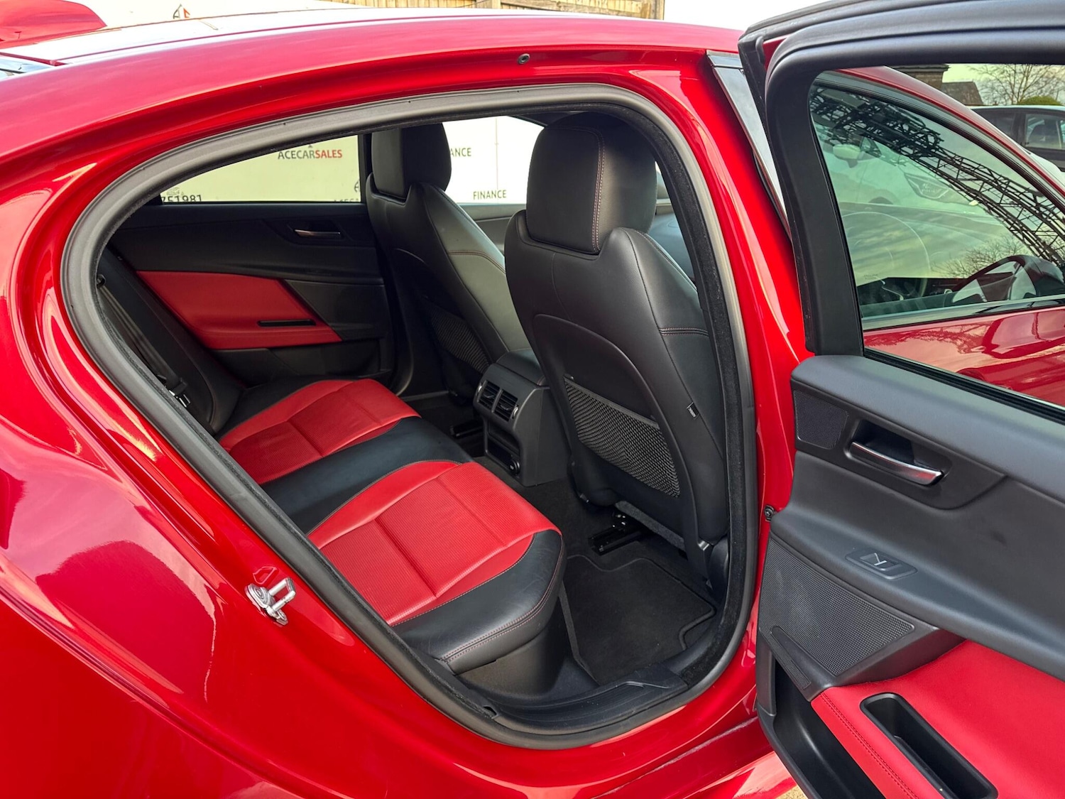 Used Jaguar XE 2017 for sale - 77267783: Photo 13