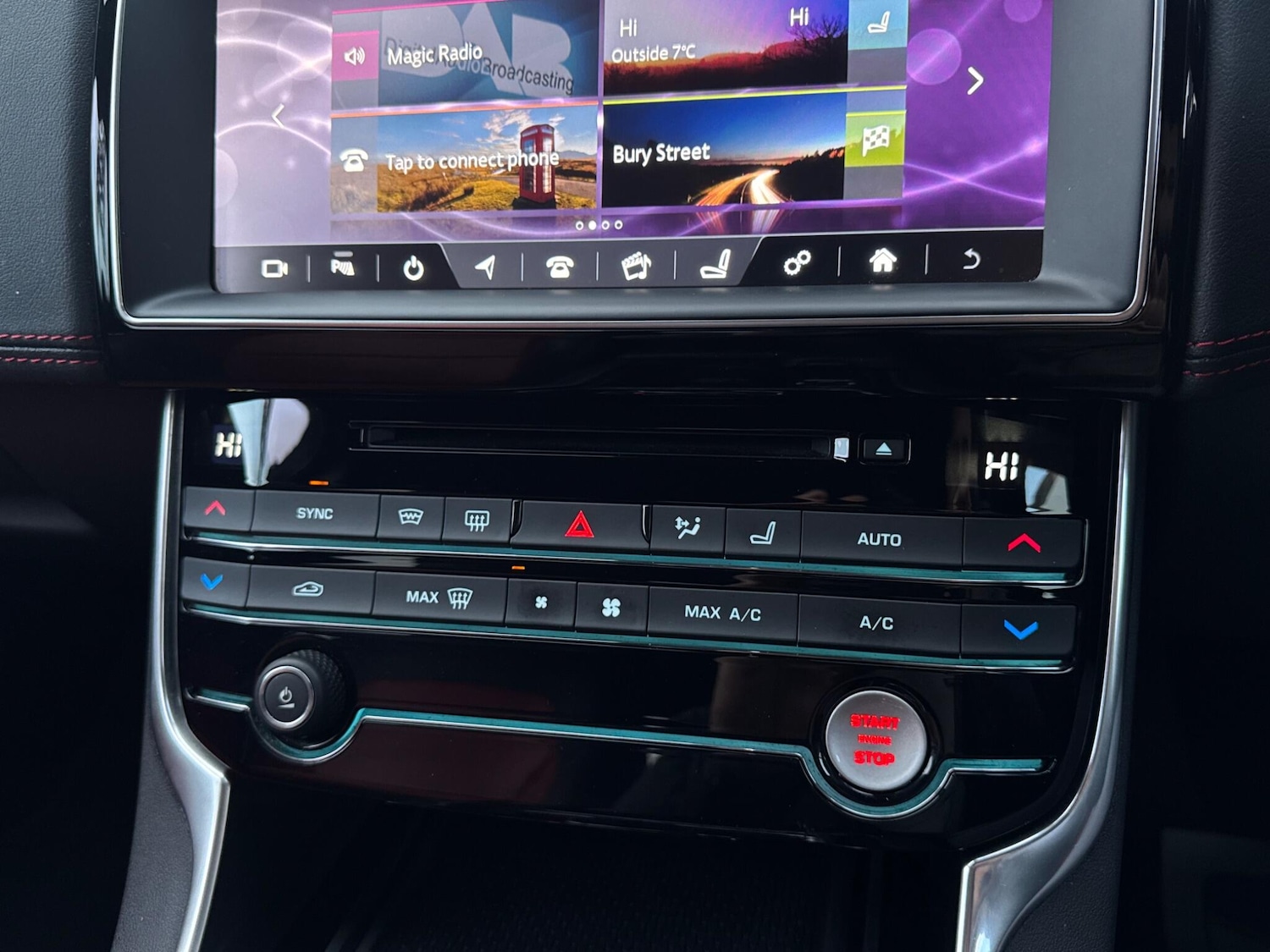 Used Jaguar XE 2017 for sale - 77267783: Photo 24