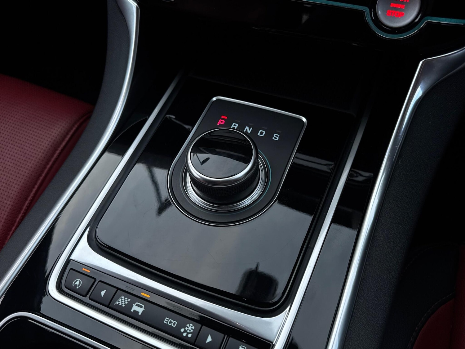 Used Jaguar XE 2017 for sale - 77267783: Photo 26