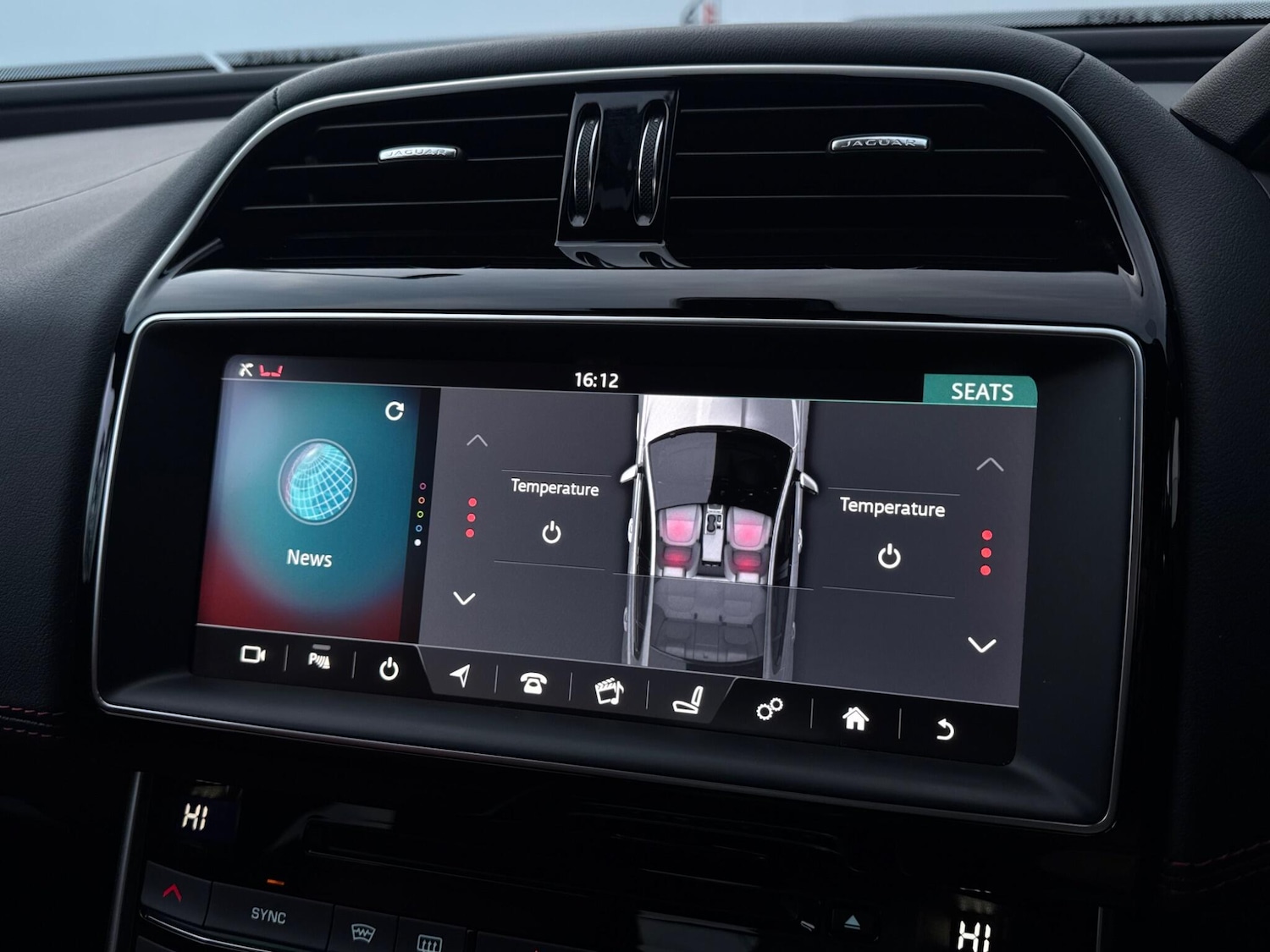 Used Jaguar XE 2017 for sale - 77267783: Photo 49