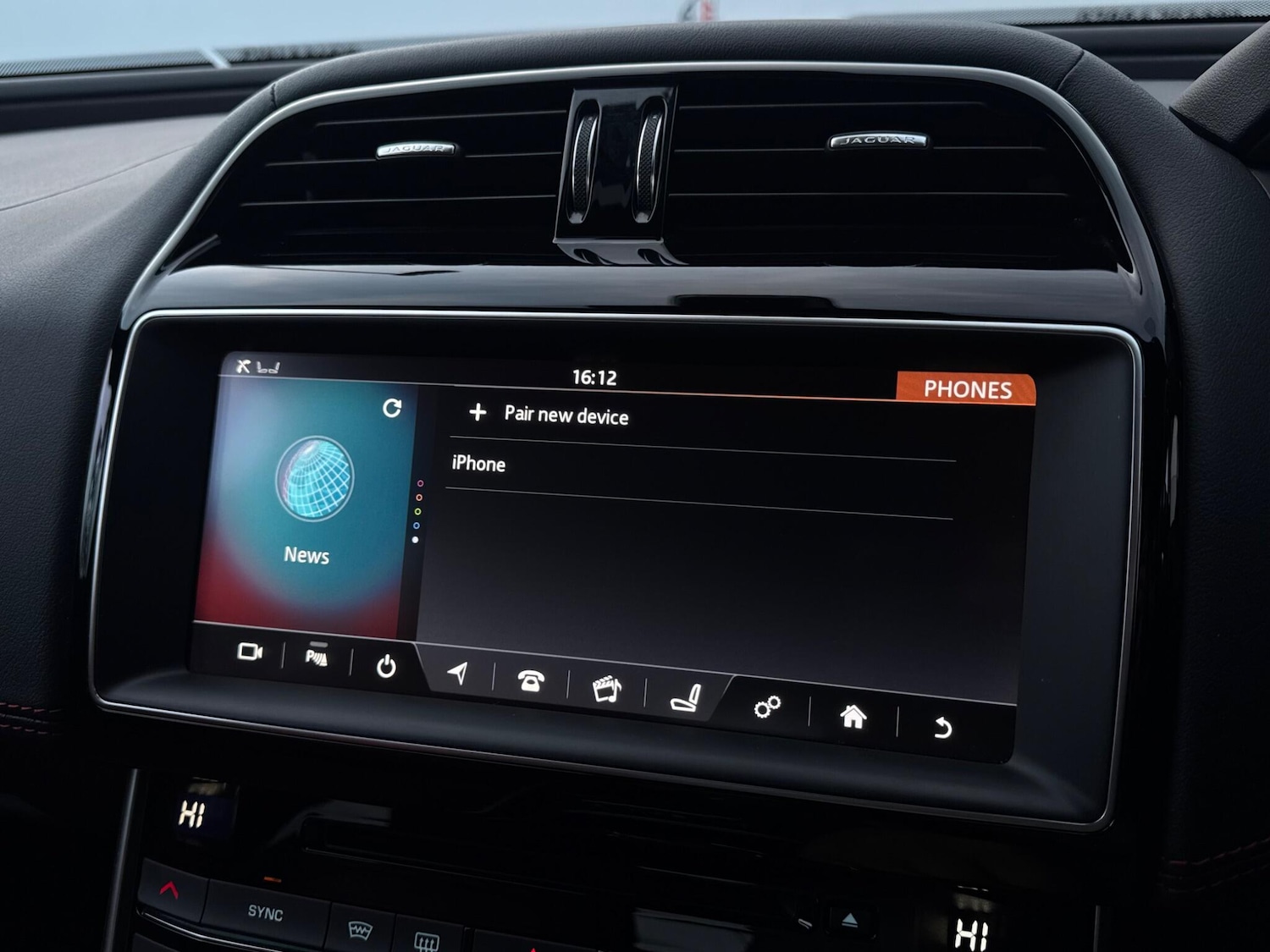 Used Jaguar XE 2017 for sale - 77267783: Photo 52