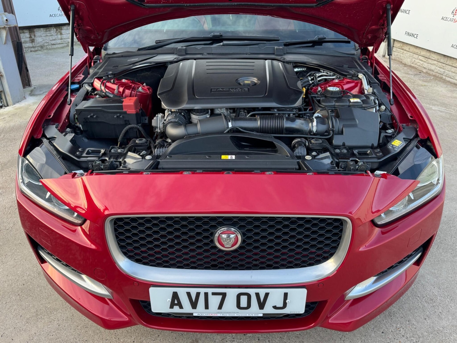 Used Jaguar XE 2017 for sale - 77267783: Photo 79