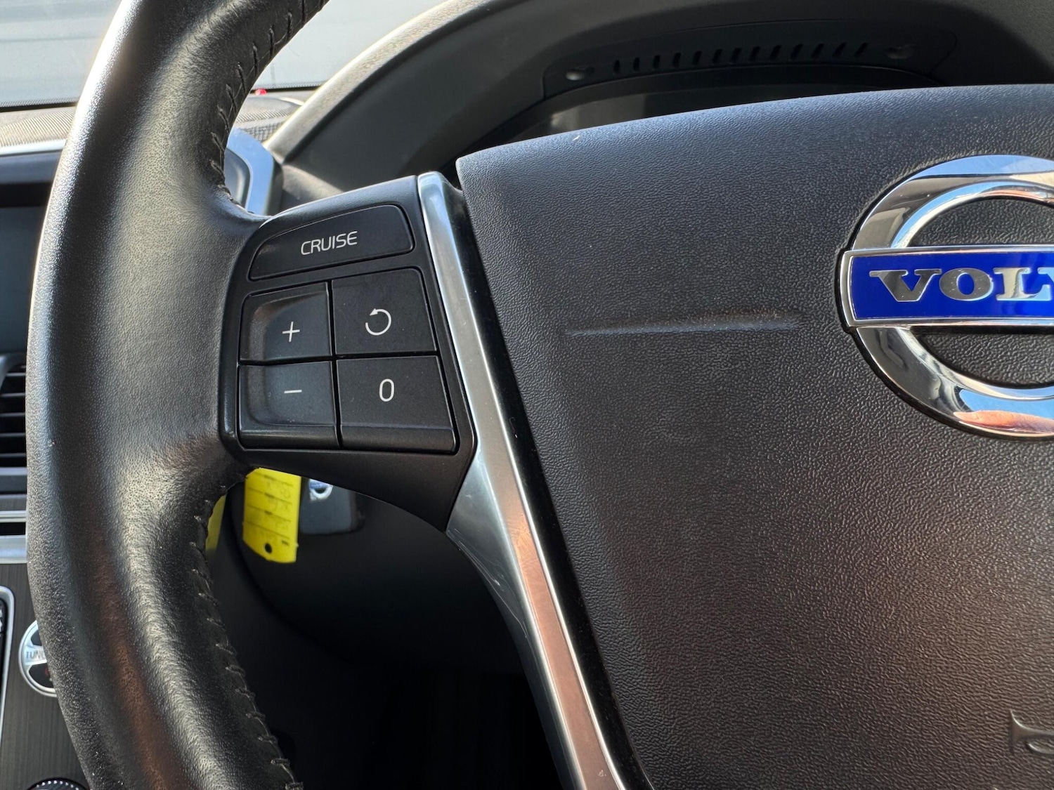 Used Volvo XC60 for sale - 77925504: Photo 26