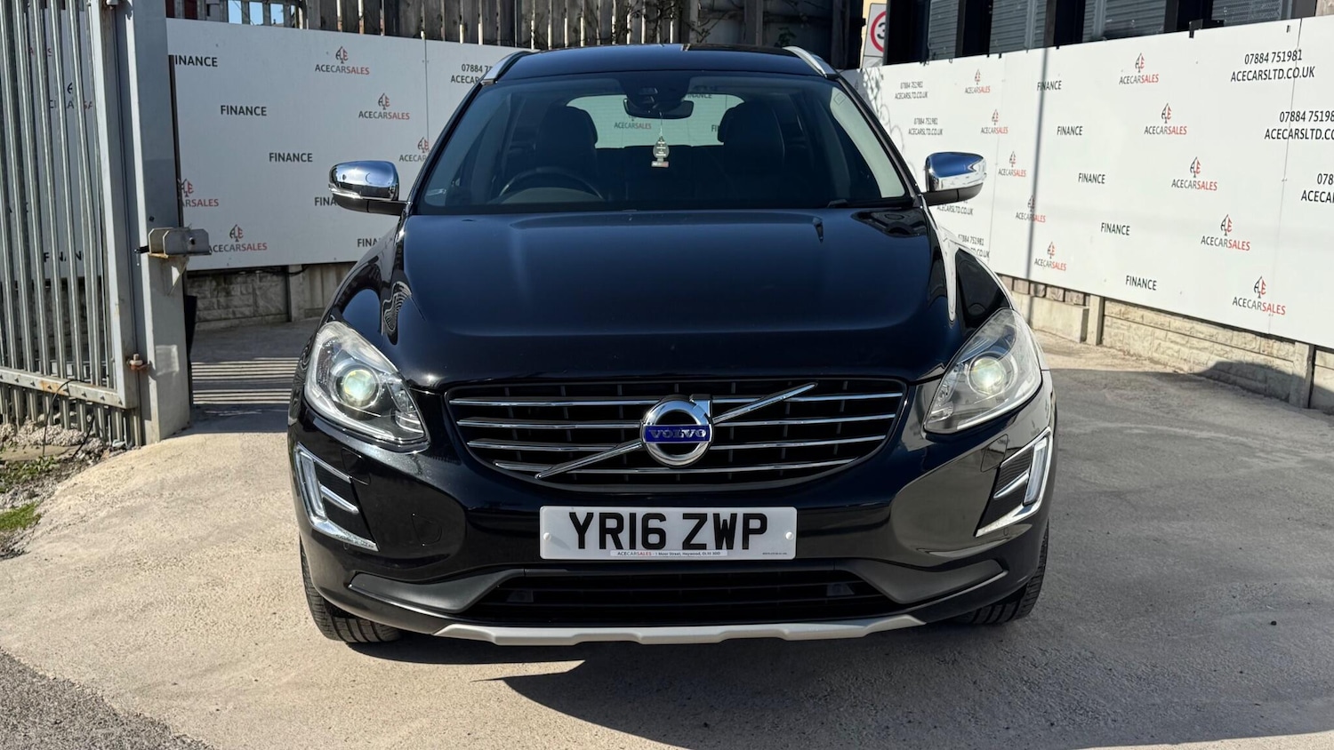 Used Volvo XC60 for sale - 77925504: Photo 3