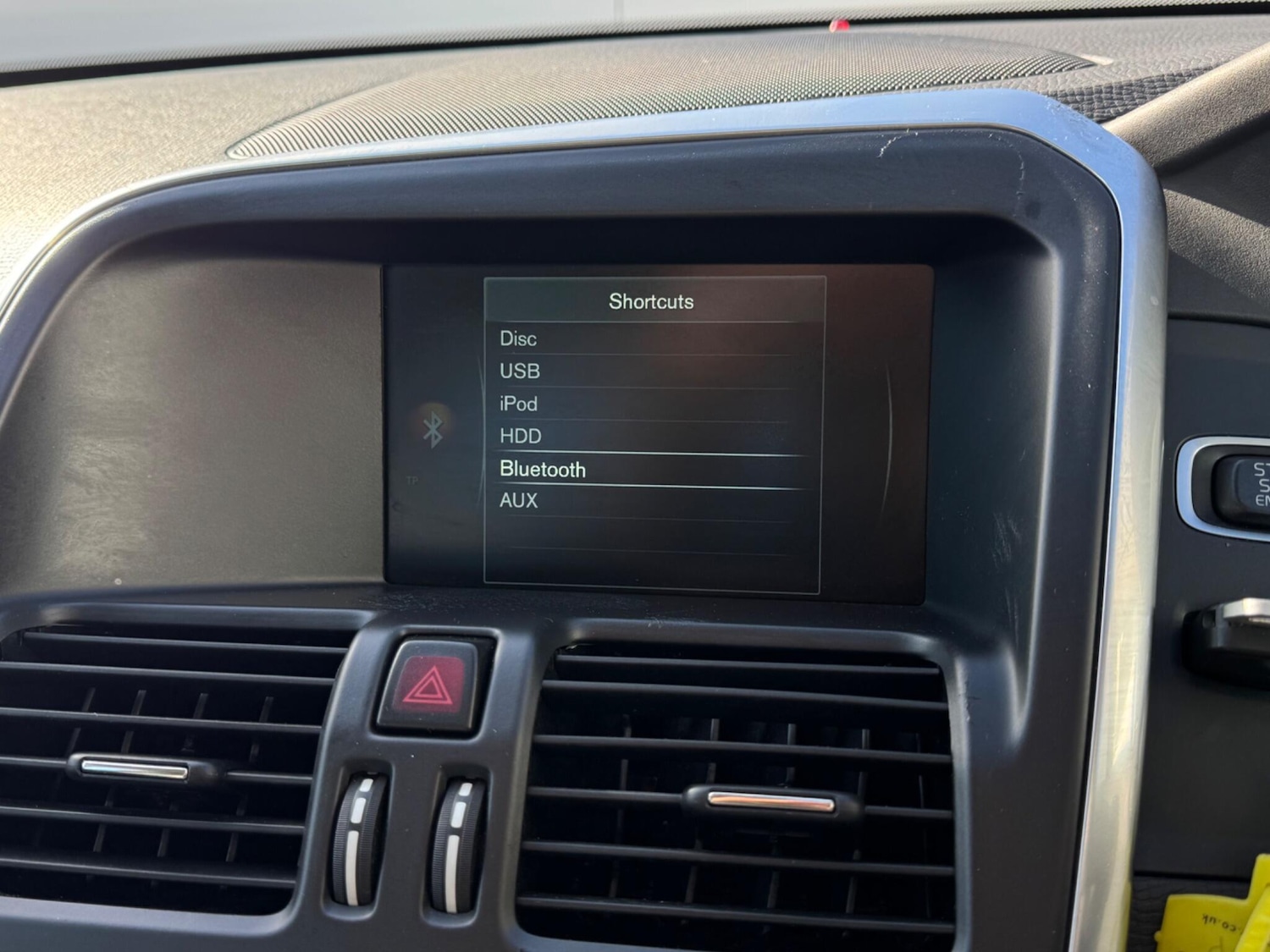 Used Volvo XC60 for sale - 77925504: Photo 35